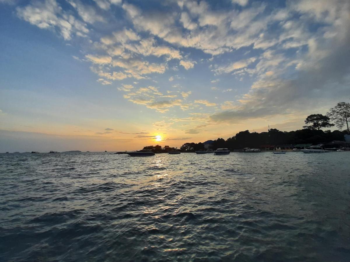 Samed Runa Village Koh Samet Exterior photo